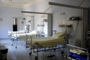 what is hospital contracting